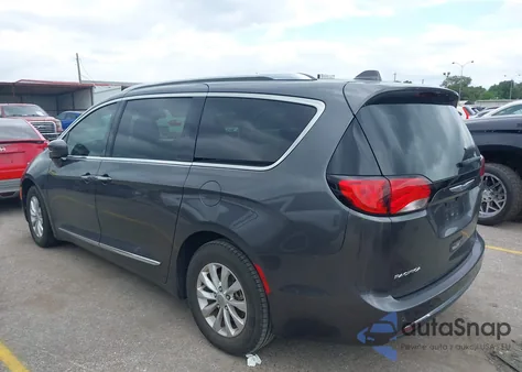 2018 Chrysler Pacifica Touring L from USA, damaged, VIN 2C4RC1BG0JR149157